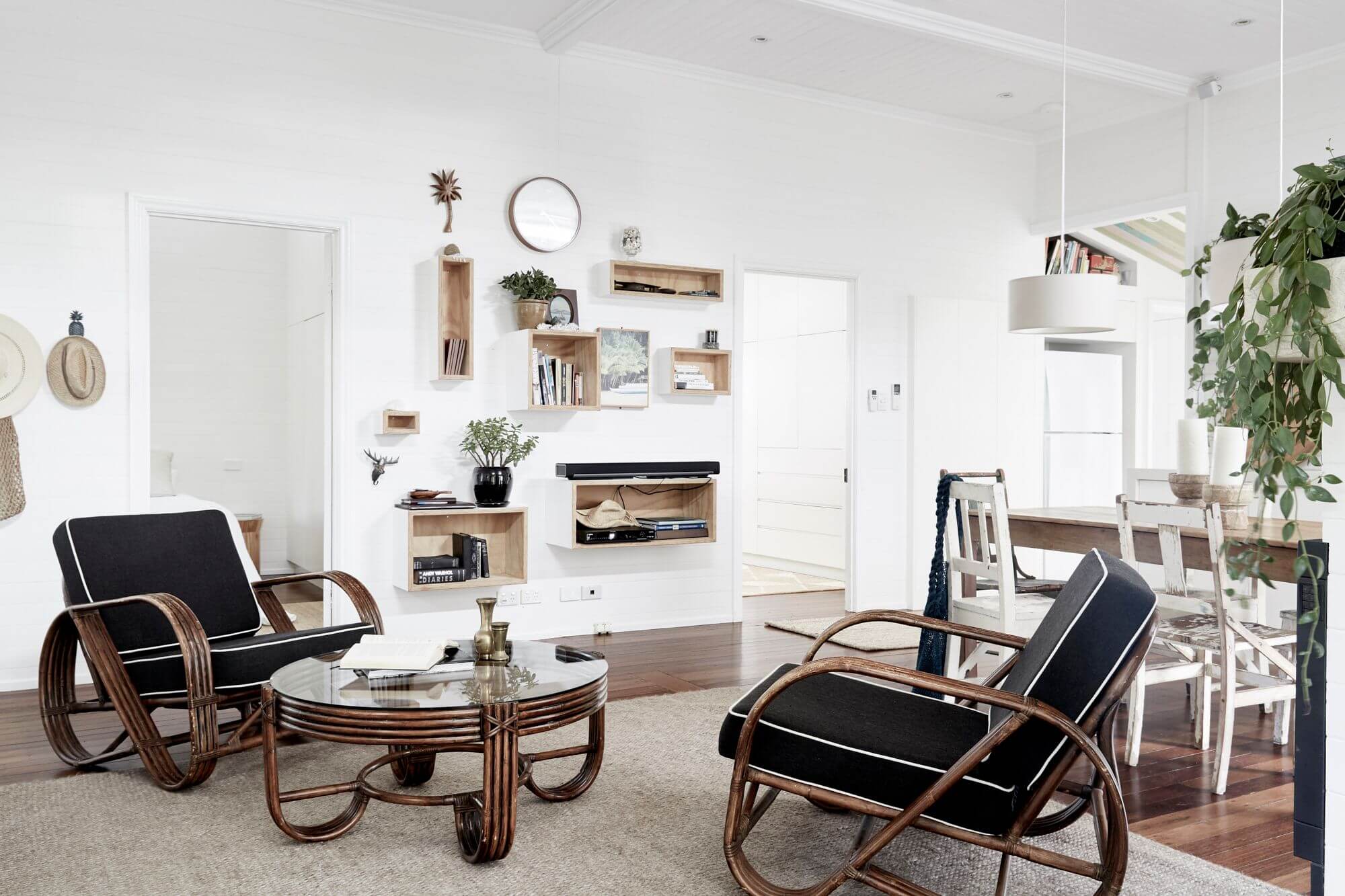 The Cottage, Byron Beach Abodes: lounge room with vintage pretzel armchairs